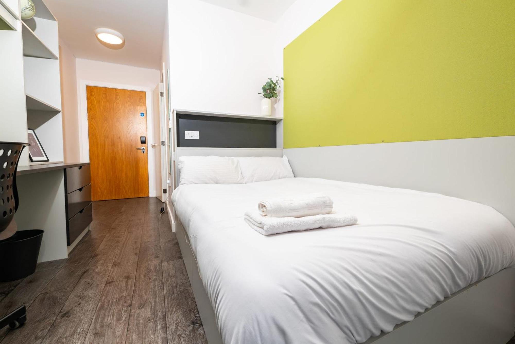 Apartment Modern In